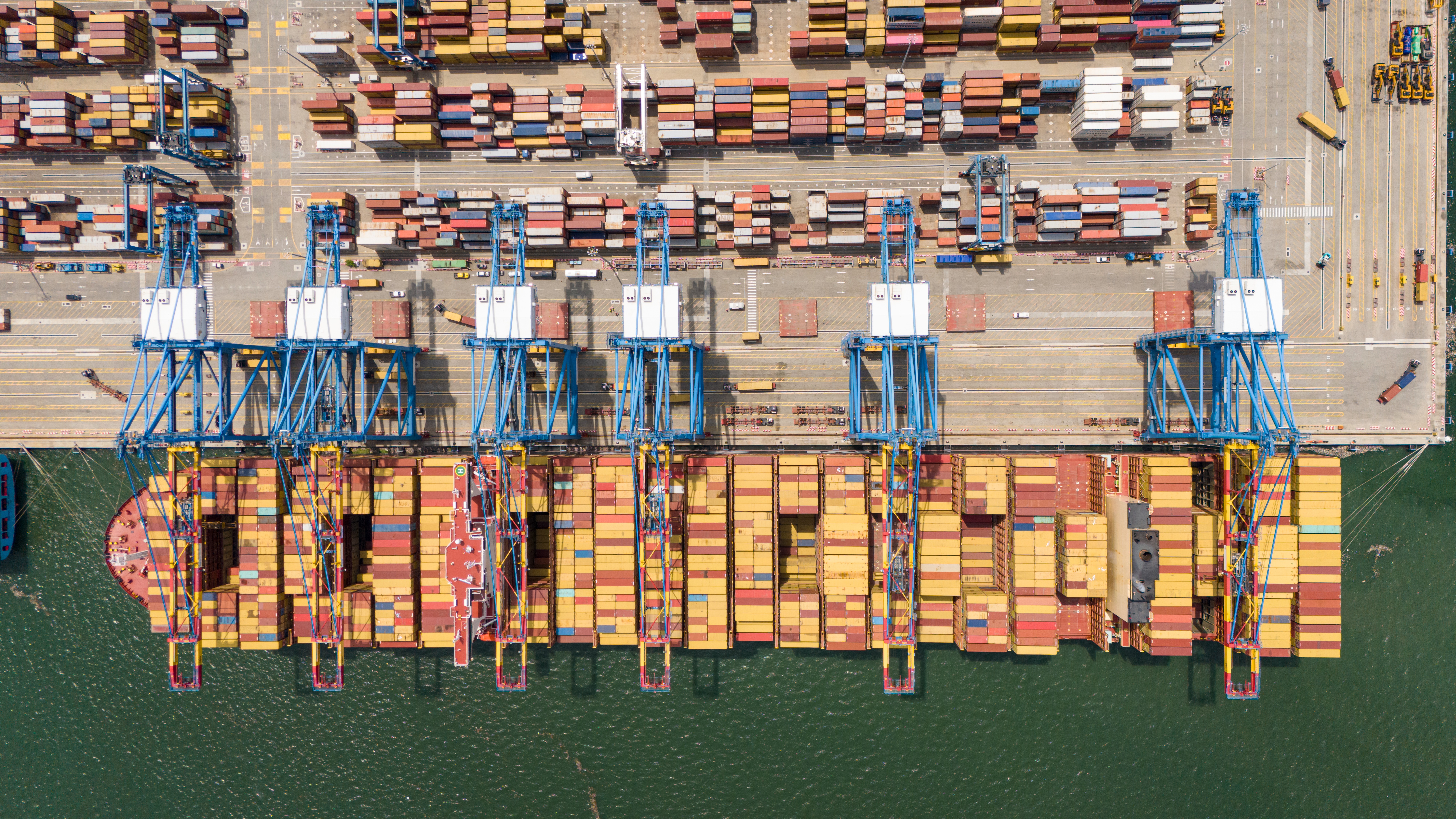 Performance Monitoring in Container Terminals in Western Africa
